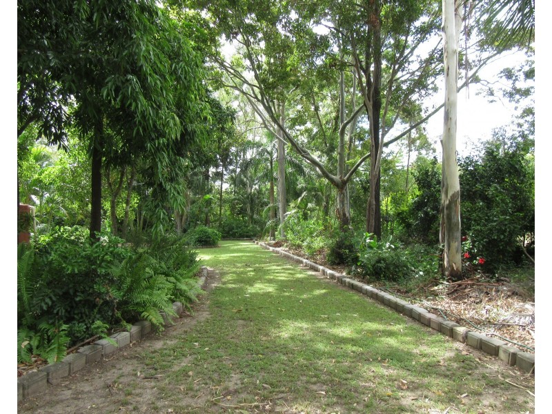Sharon QLD 4670