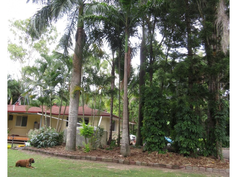 Sharon QLD 4670