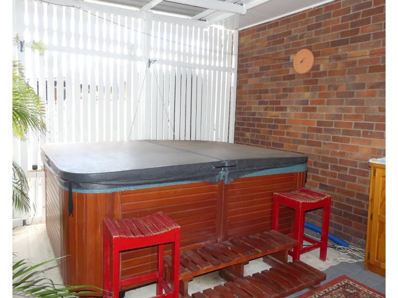 51 Smiths Rd, Avoca QLD 4670