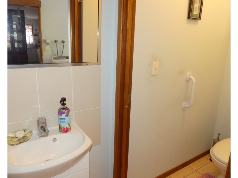 51 Smiths Rd, Avoca QLD 4670