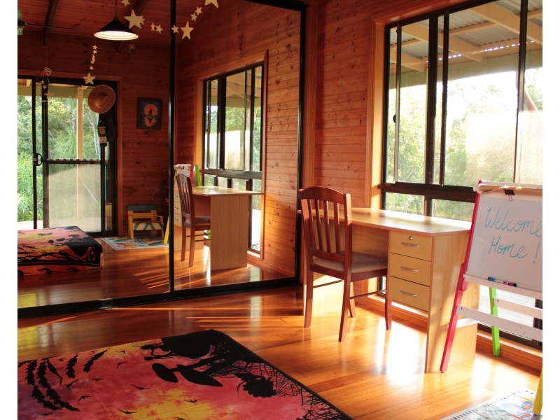 155 Kalbar Rd, South Kolan QLD 4670