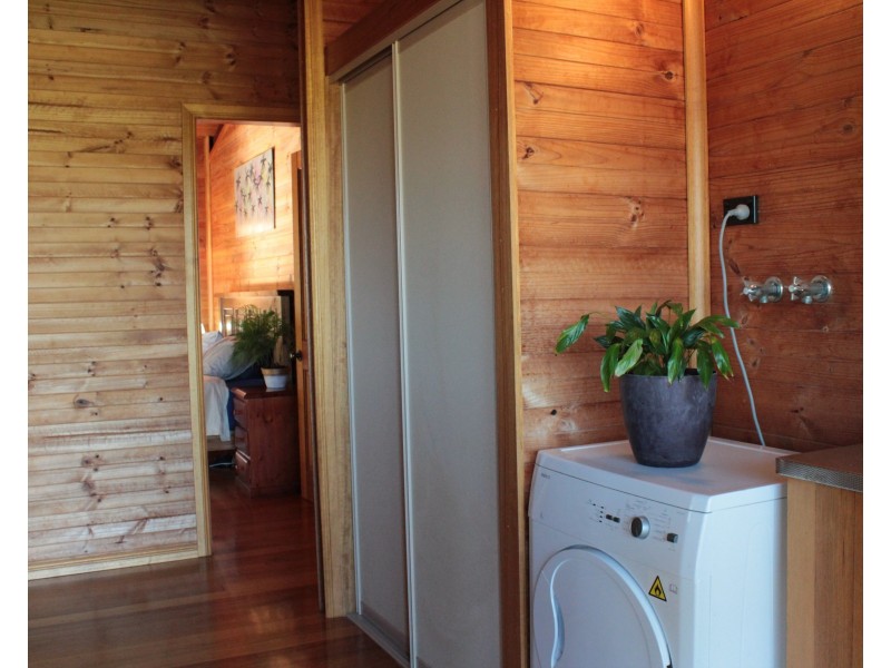 155 Kalbar Rd, South Kolan QLD 4670