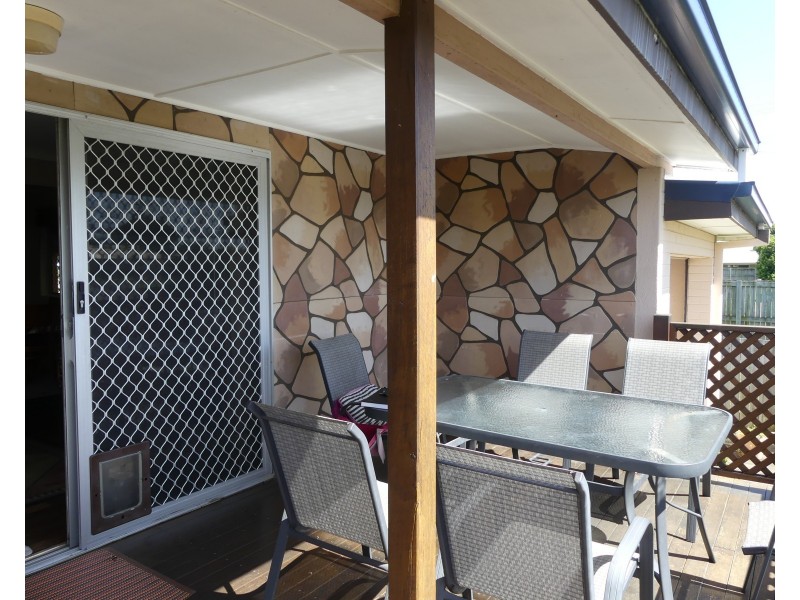1 Loney St, Avenell Heights QLD 4670