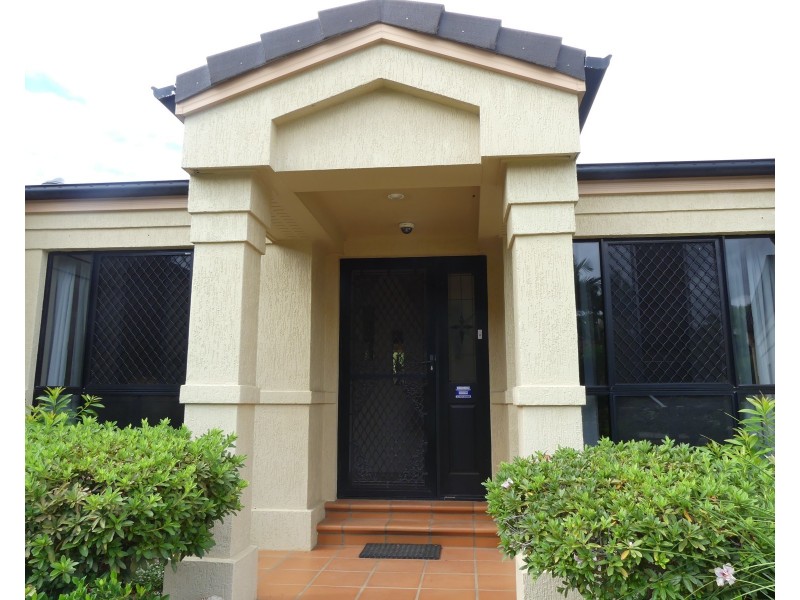 32 Cocas Dr, Avoca QLD 4670