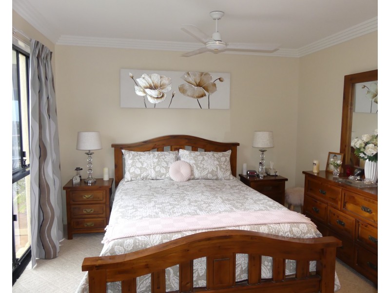 32 Cocas Dr, Avoca QLD 4670
