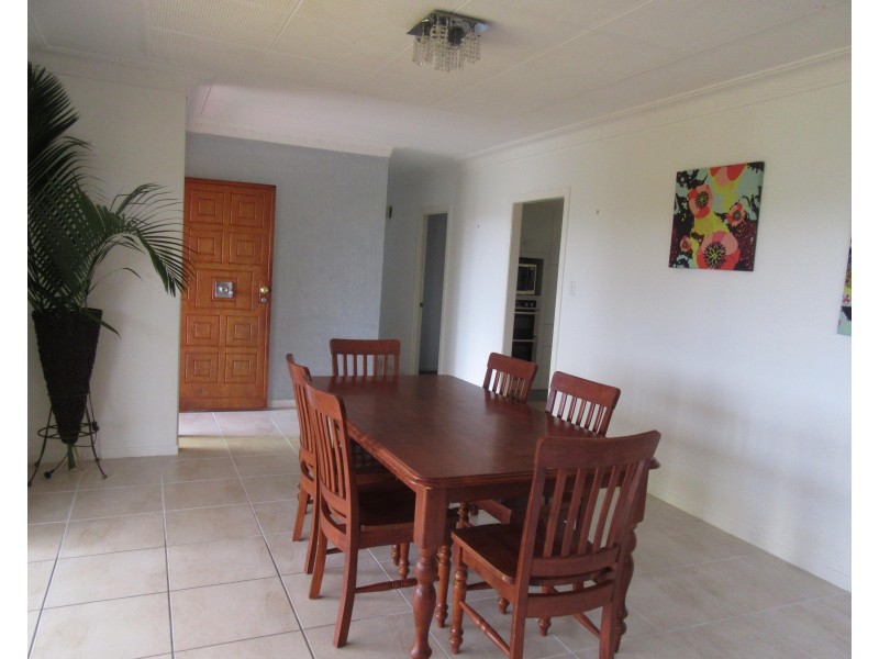 38 Churchill St, Svensson Heights QLD 4670