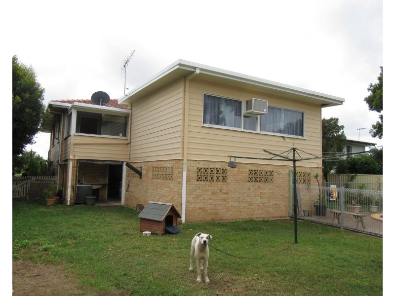 38 Churchill St, Svensson Heights QLD 4670