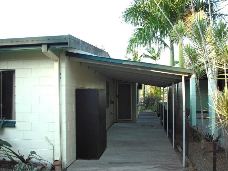 2/22 Sonia Street, Rasmussen QLD 4815