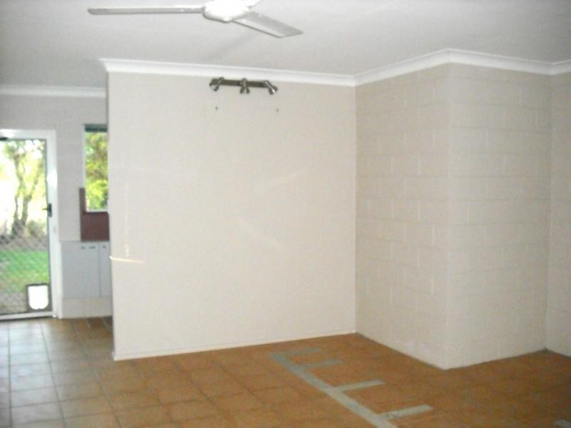 2/22 Sonia Street, Rasmussen QLD 4815