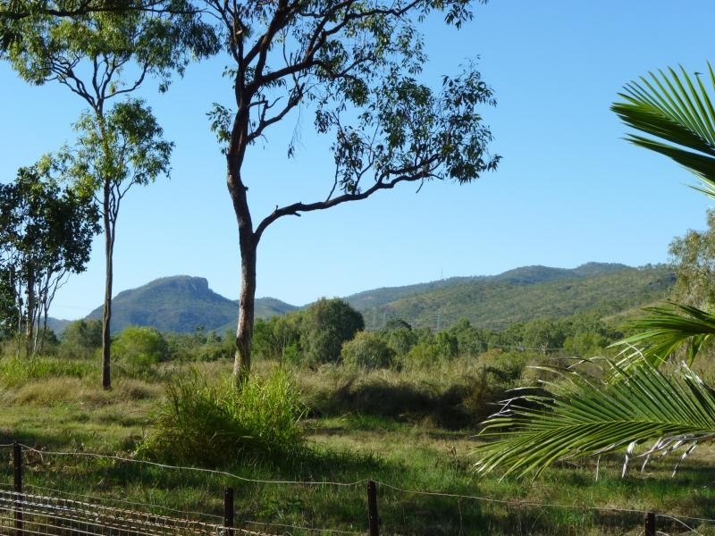 4 Carbine Court, Kelso QLD 4815