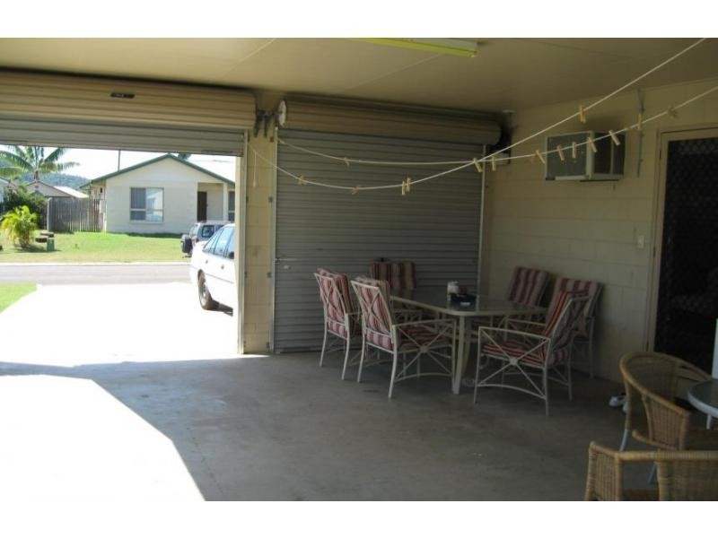 14 Gilmour Crescent, Kirwan QLD 4817