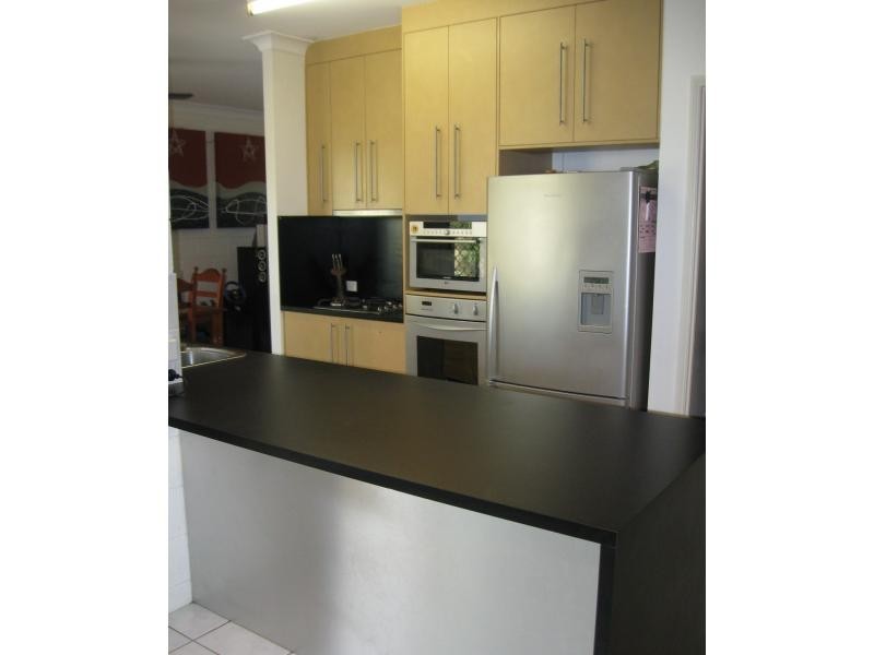 28 Overton Circuit, Kirwan QLD 4817