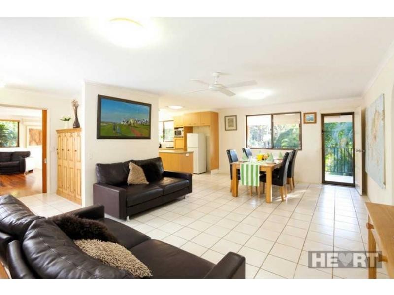 16 Preston Road, Diddillibah QLD 4559