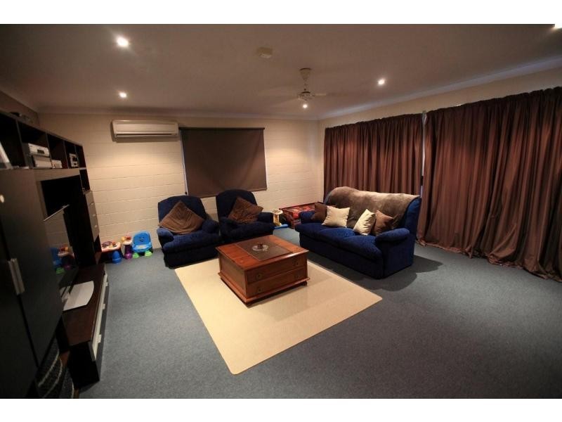 3 Jasmine Court, Kirwan QLD 4817