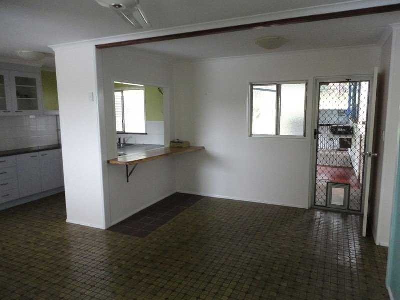10 Aspland Street, Nambour QLD 4560