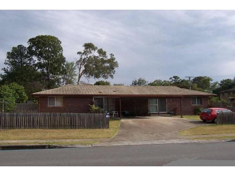 1/4 crown, Kingston QLD 4114