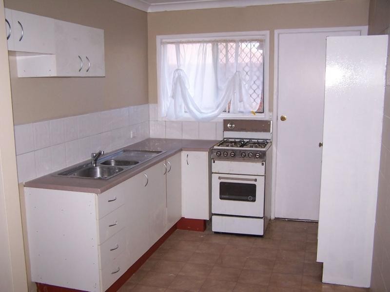 4/9 Croydon Road, Logan Central QLD 4114