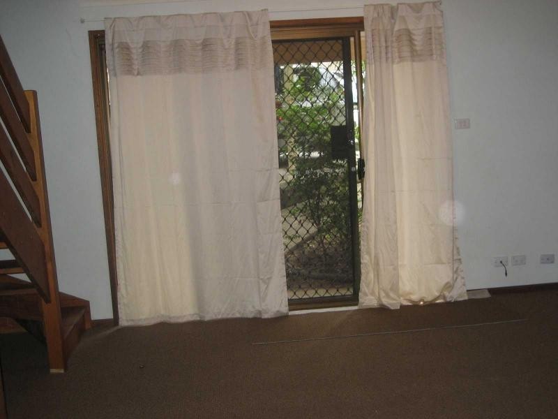 13/15 Elkhorn Street, Woodridge QLD 4114