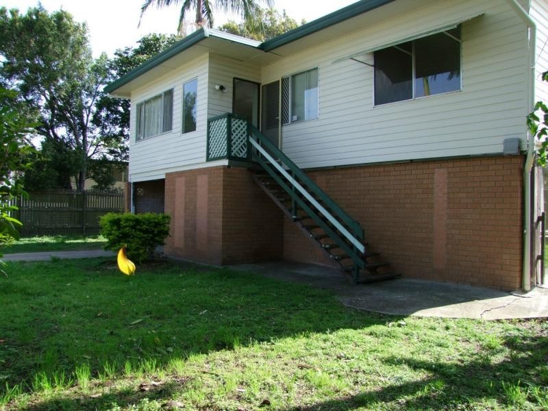 8 Poppy Street, Kingston QLD 4114