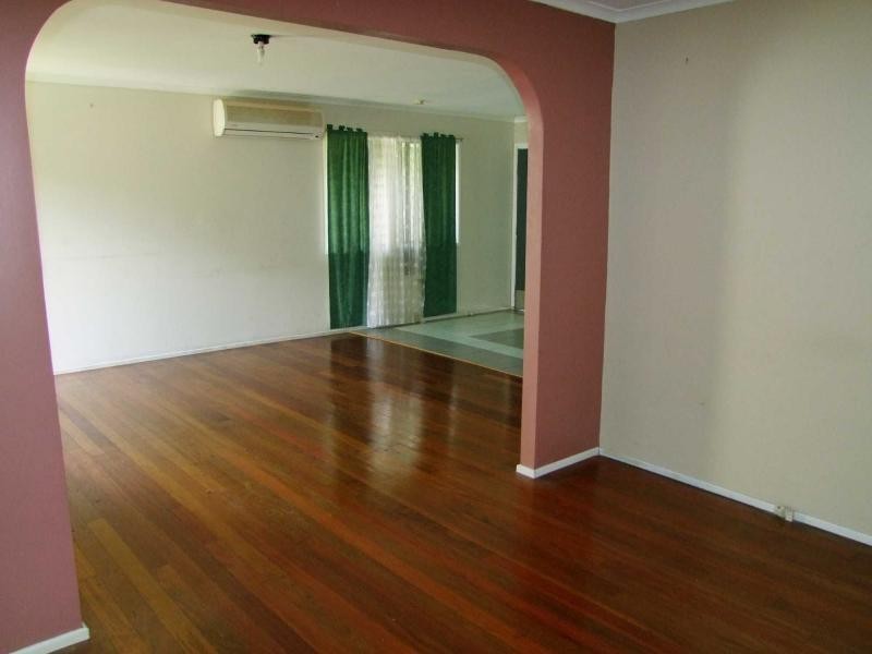 13 Louden Street, Woodridge QLD 4114