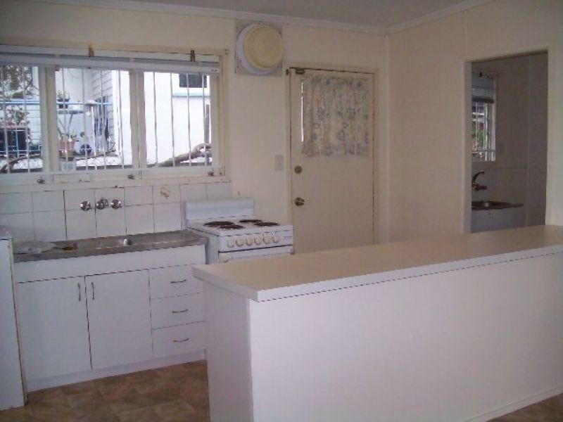 15 Dol Street, Woodridge QLD 4114