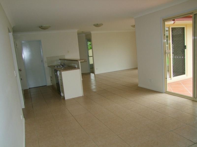 4a First Avenue, (2 Robur Street), Marsden QLD 4132