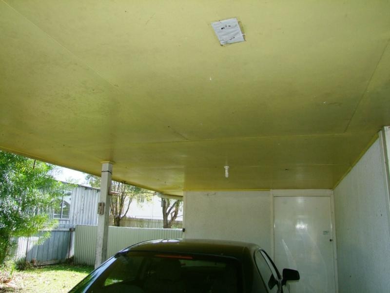 27 Ashton Street, Kingston QLD 4114