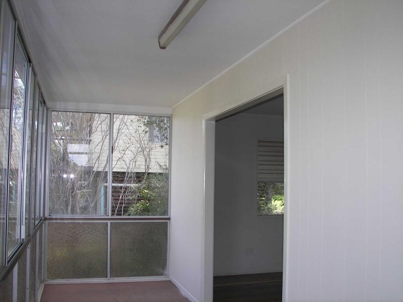 34 Maple Street, Kingston QLD 4114