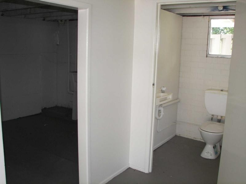 34 Maple Street, Kingston QLD 4114