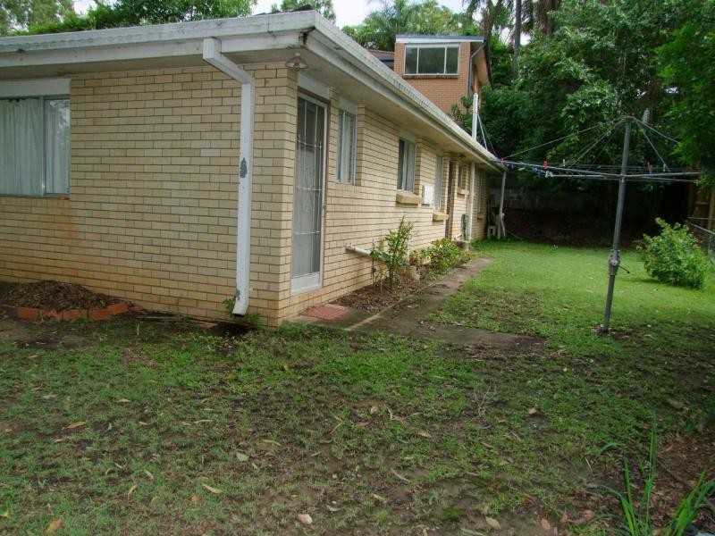 7 Mansfield Street, Kingston QLD 4114