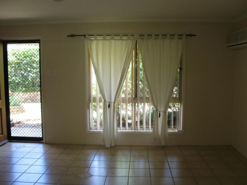 4 Salamander Place, Rochedale South QLD 4123