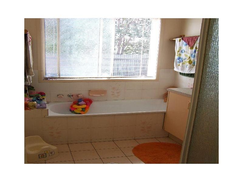 1-2/136 Ewing Road, Woodridge QLD 4114