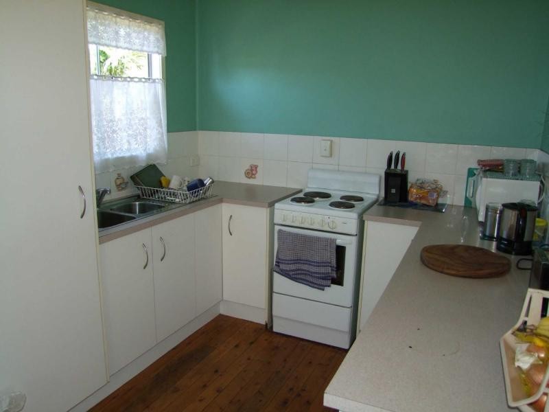 15 Spruce Street, Kingston QLD 4114