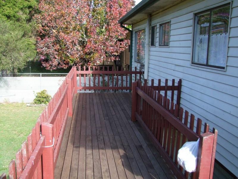 15 Spruce Street, Kingston QLD 4114