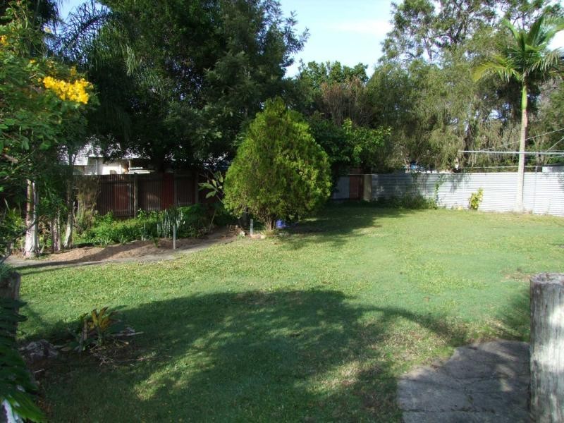 15 Spruce Street, Kingston QLD 4114