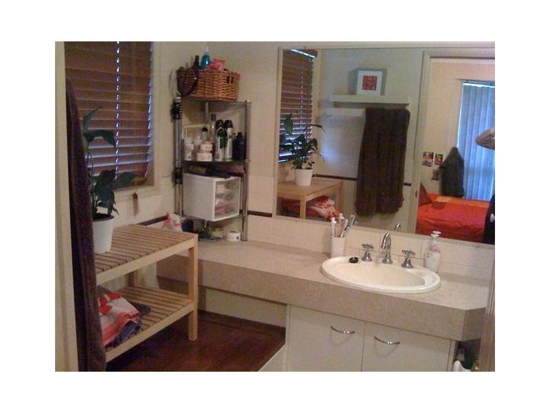 3 Bowood Court, Browns Plains QLD 4118