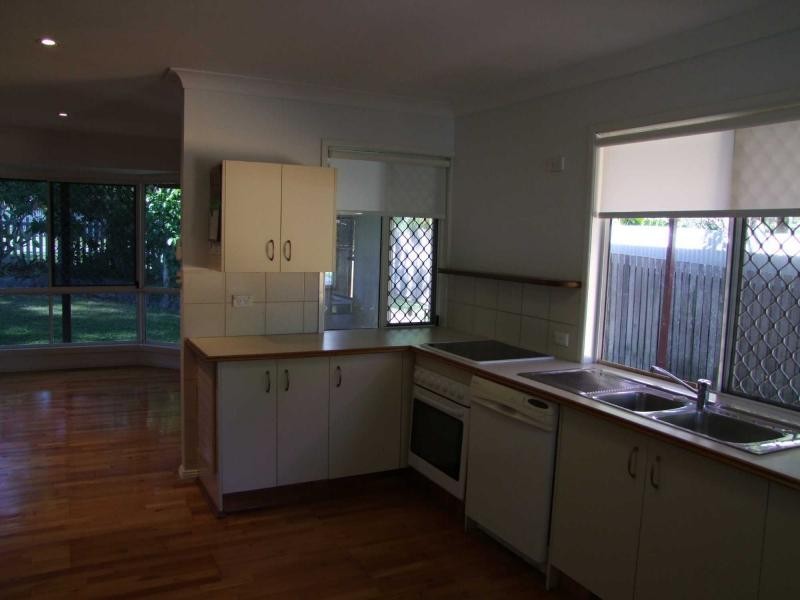 80 Atlantic Drive, Loganholme QLD 4129