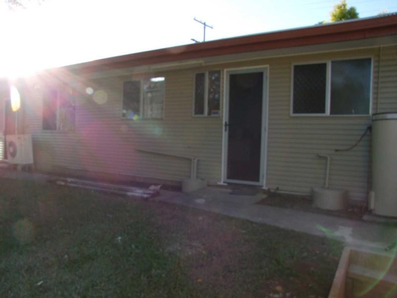 6 Karabil Street, Kingston QLD 4114