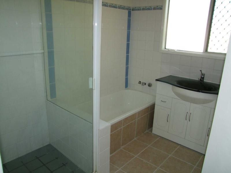 6 Karabil Street, Kingston QLD 4114