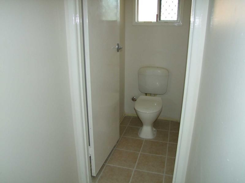 6 Karabil Street, Kingston QLD 4114