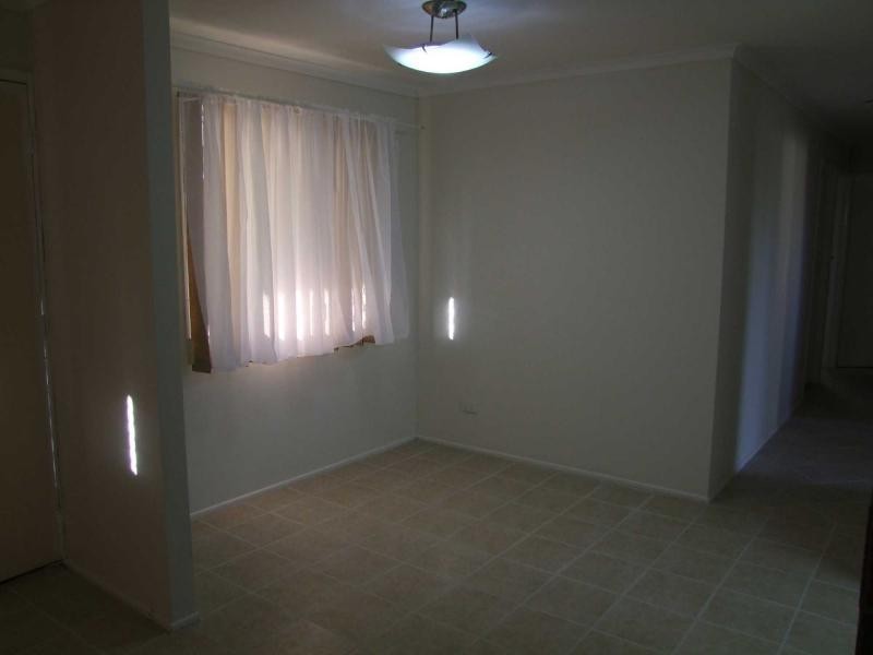 6 Karabil Street, Kingston QLD 4114