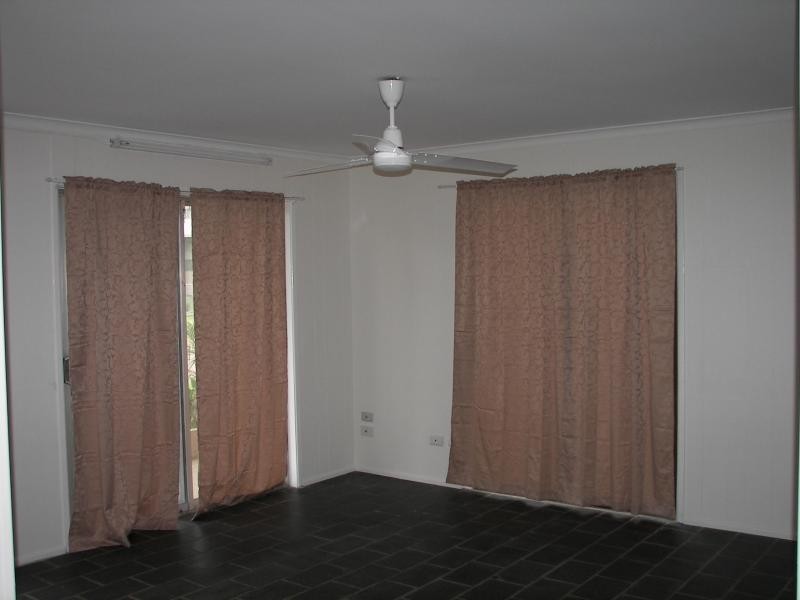 17 Birch Street, Kingston QLD 4114