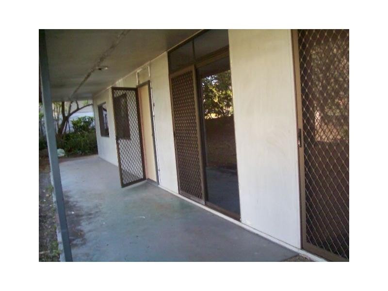 51 Ashvale St, Kingston QLD 4114