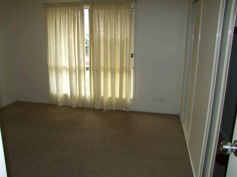 4 Robur Street, Marsden QLD 4132