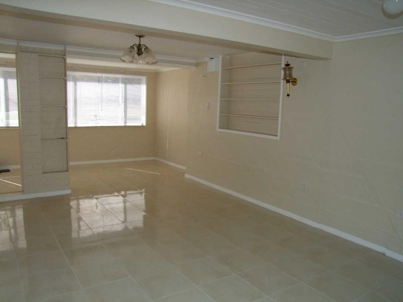 111 Aquarius Drive, Kingston QLD 4114