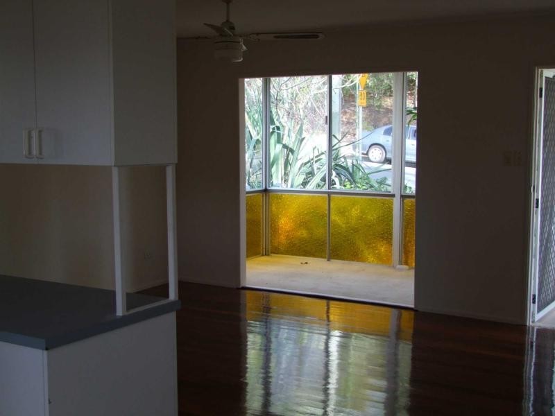 31 Marshall Street, Kingston QLD 4114