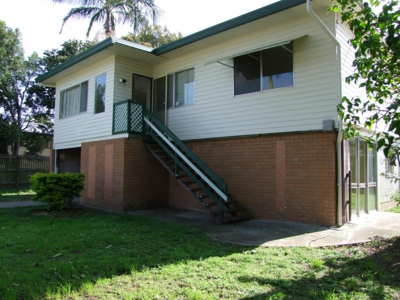 8 Poppy Street, Kingston QLD 4114