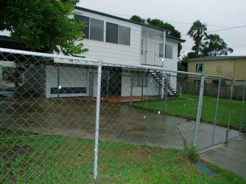 46 Myra Street, Kingston QLD 4114