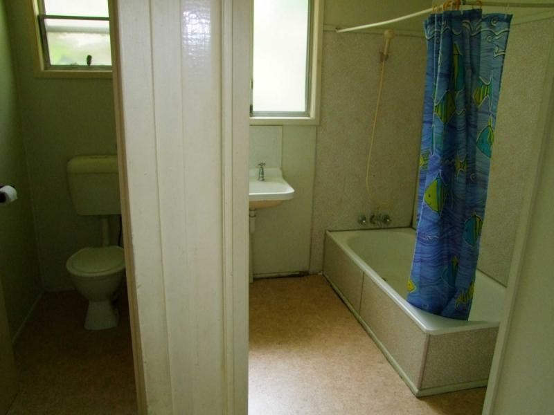 9 Claverton Street, Woodridge QLD 4114