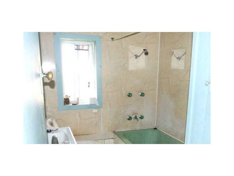 5 Ellen Street, Logan Central QLD 4114